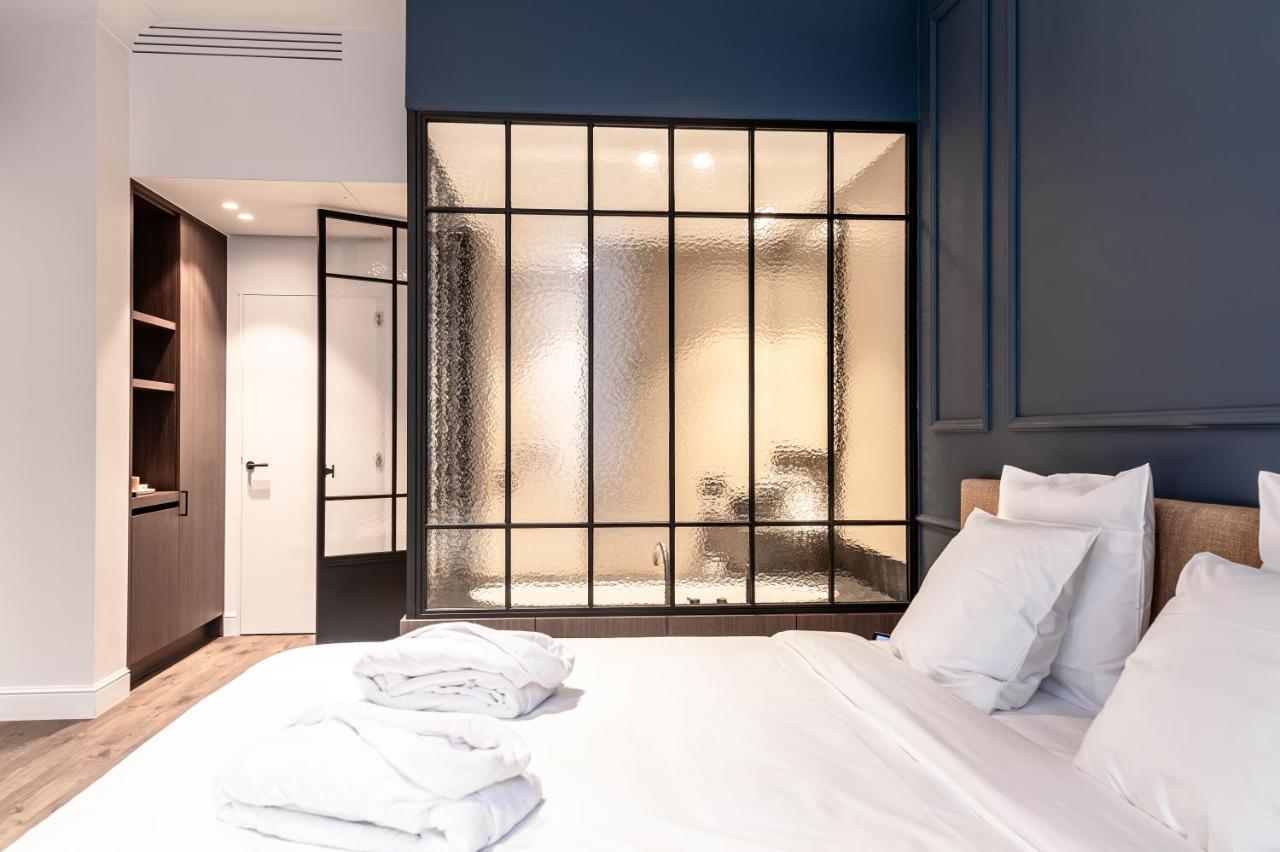 T Hotel *